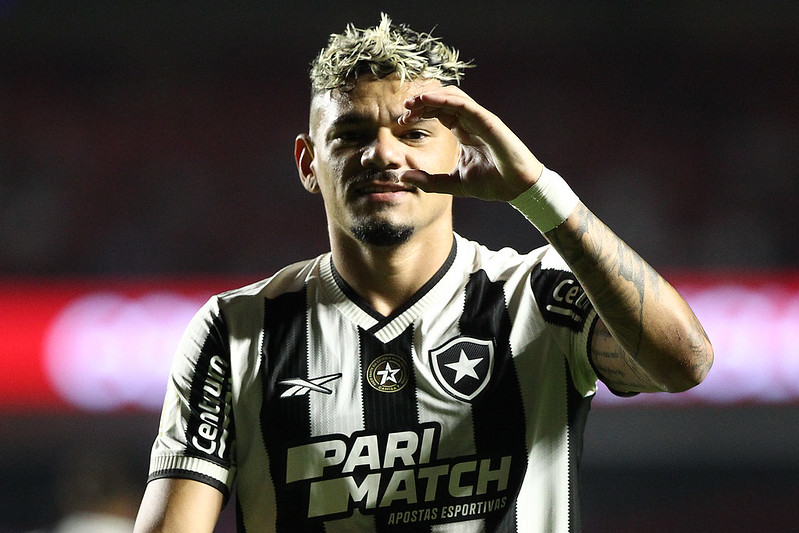 Tiquinho deve retornar ao time Alvinegro - Vitor Silva/Botafogo