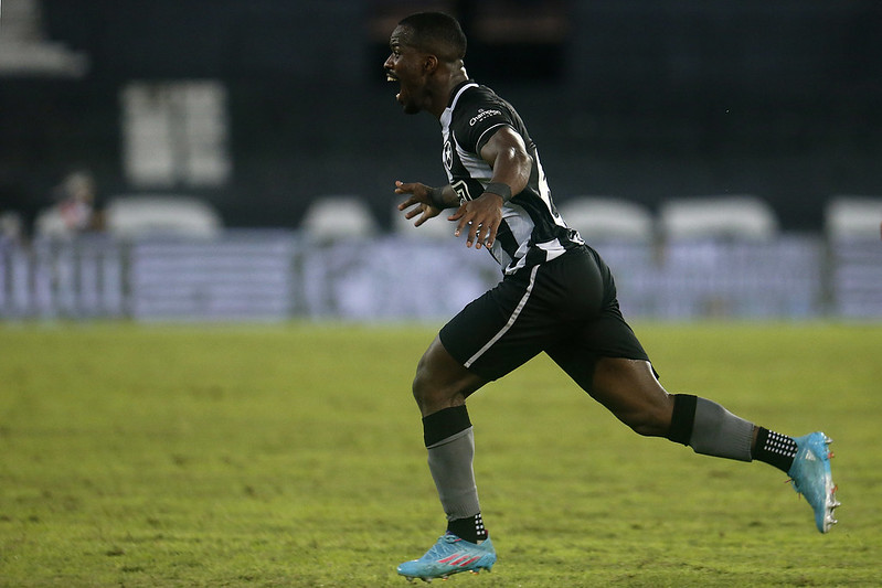 Kayque. Botafogo x Sao Paulo pelo Campeonato Brasileiro no Estadio Nilton Santos. 16 de Junho de 2022, Rio de Janeiro, RJ, Brasil. Foto: Vitor Silva/Botafogo.