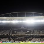 Primeiro o mosaico com o escudo. (Foto: Vitor Silva/Botafogo)