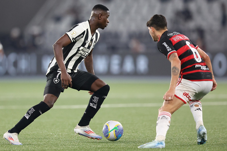 Luiz Henrique marcou nos jogos de ida e volta. (Foto: Vitor Silva/Botafogo)