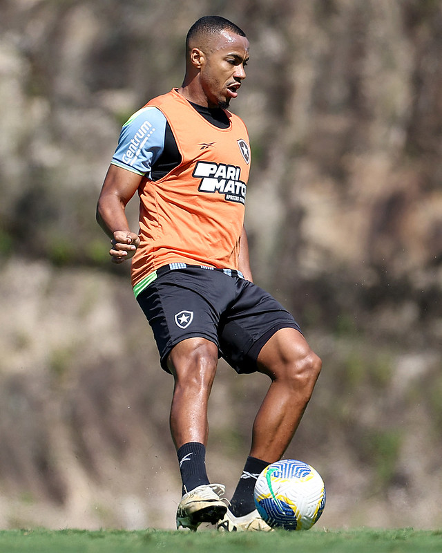 Marlon Freitas poderia ter levado ganho de 6 jogos. (Foto: Vitor Silva/Botafogo)