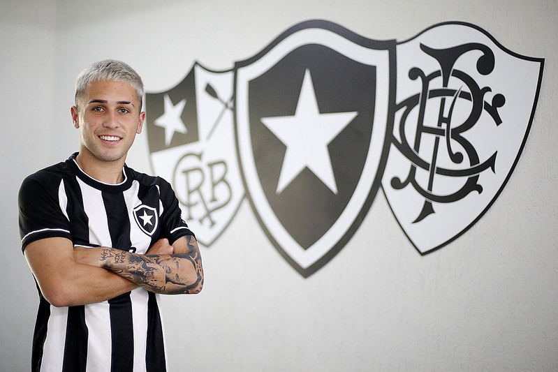 Diego Hernandez do Botafogo Espaco Lonier. 23 de Maio de 2023, Rio de Janeiro, RJ, Brasil. Foto Vitor SilvaBotafogo.