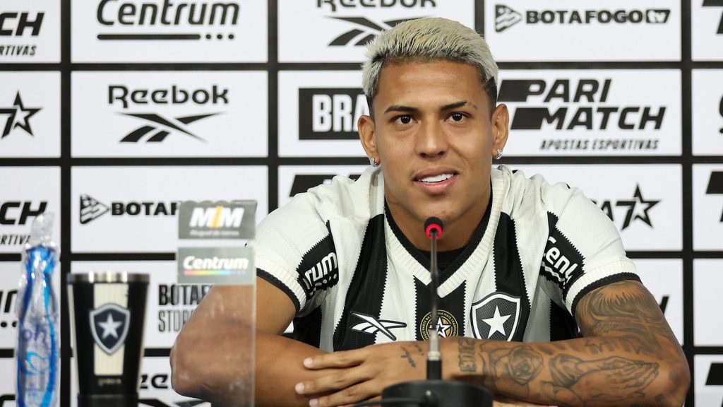 Matheus Martins_Vitor Silva_Botafogo