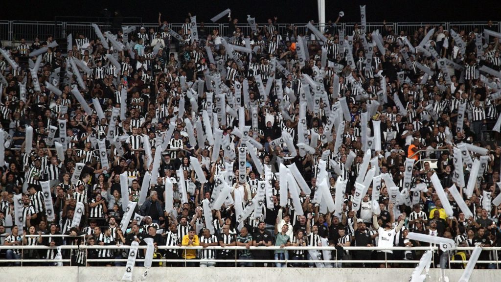 Torcida é forte no Engenhão (Foto: Vitor Silva/Botafogo)