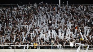 Torcida é forte em Brasília (Foto: Vitor Silva/Botafogo)