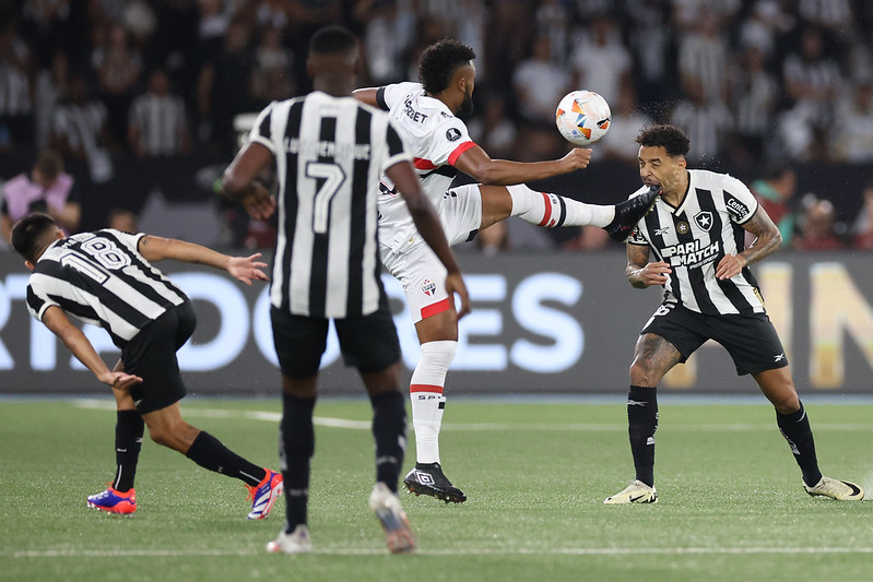 Gregore. Botafogo x Sao Paulo pela Copa Conmebol Libertadores no Estadio Niltos Santos. 18 de Setembro de 2024, Rio de Janeiro, RJ, Brasil. (Foto: Vitor Silva/Botafogo)