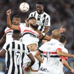 Bastos. Botafogo x Sao Paulo pela Copa Conmebol Libertadores no Estadio Niltos Santos. 18 de Setembro de 2024, Rio de Janeiro, RJ, Brasil. Foto: Vitor Silva/Botafogo.