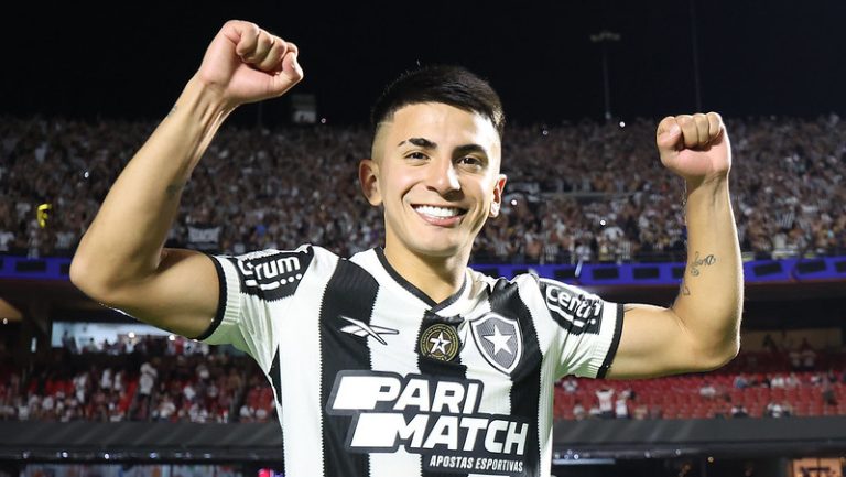 Almada convocado pela Argentina. (Foto: Vitor Silva/Botafogo)