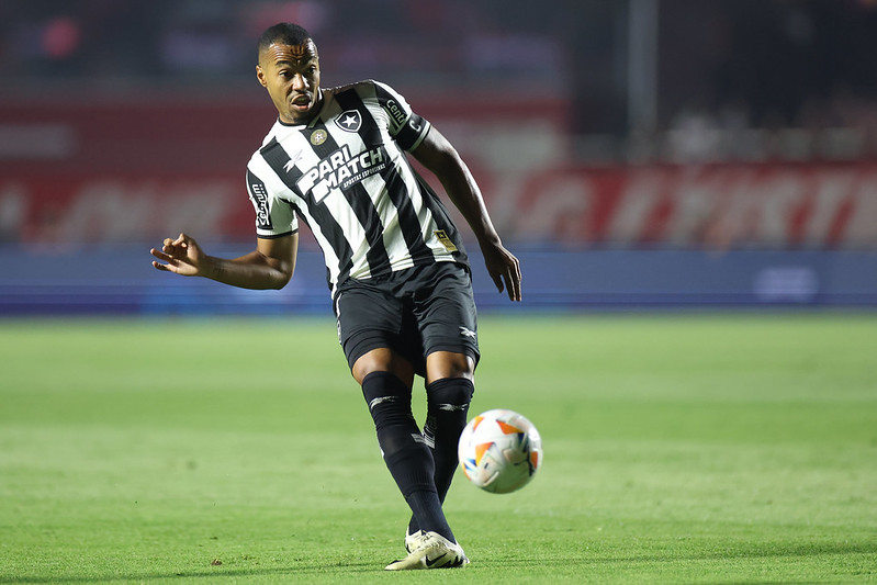 Marlon é o capitão do Glorioso. (Foto: Vitor Silva/Botafogo)