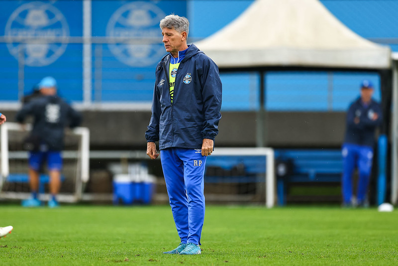 RS - GRÊMIO - Atletas do elenco tricolor treinam no CT Presidente Luiz Carvalho, em Porto Alegre, na data de 21/09/2024, em preparação para a próxima partida válida pelo Campeonato Brasileiro 20224. FOTO: GUILHERME TESTA/GRÊMIO FBPA