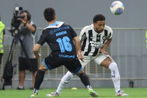 Vitinho foi alvo das críticas de Brum. (Foto: Vitor Silva/Botafogo)