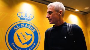 Luís Castro pelo Al-Nassr. (Foto: Divulgação / Al-Nassr)