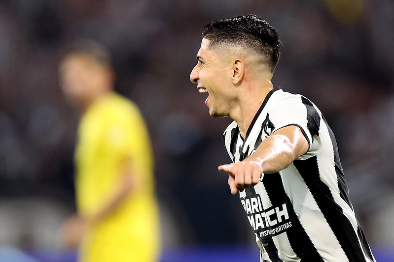 Savarino. Botafogo x Penarol pela Copa Conmebol Libertadores no Estadio Niltos Santos. 23 de Outubro de 2024, Rio de Janeiro, RJ, Brasil. Foto: Vitor Silva/Botafogo.