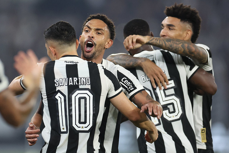 Vitinho. Botafogo x Penarol pela Copa Conmebol Libertadores no Estadio Niltos Santos. 23 de Outubro de 2024, Rio de Janeiro, RJ, Brasil. Foto: Vitor Silva/Botafogo.