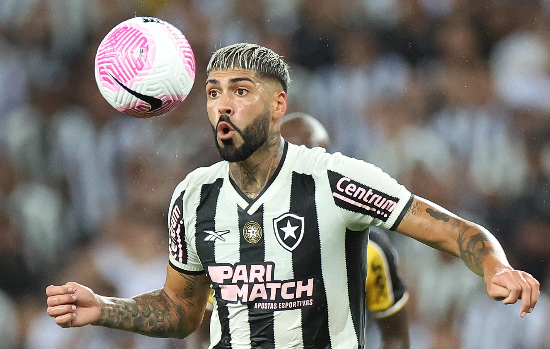 Barboza tem renovação travada no Botafogo e pode ter novo destino em breve - Meu Botafogo