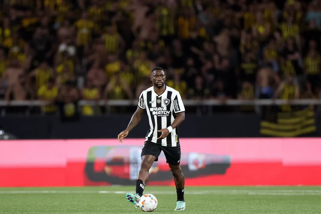 Bastos. Botafogo x Penarol pela Copa Conmebol Libertadores no Estadio Niltos Santos. 23 de Outubro de 2024, Rio de Janeiro, RJ, Brasil. Foto: Vitor Silva/Botafogo.