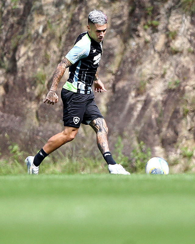 Diego teve poucas chances no Botafogo. (Foto: Vitor Silva/Botafogo)