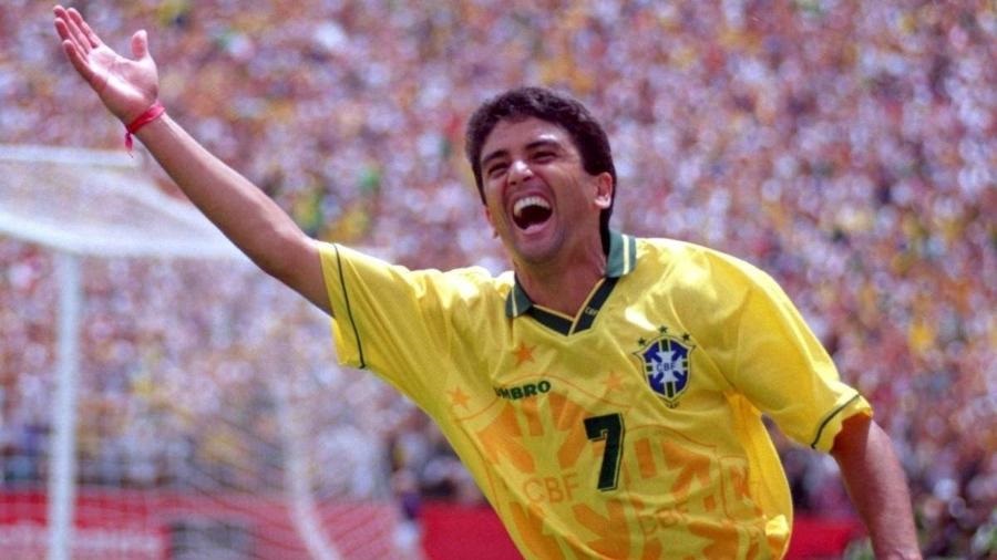 Bebeto era atacante do Glorioso em 98. (Foto: Divulgação/UOL)