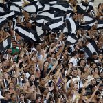 Torcida do Botafogo no Estádio Nilton Santos (Foto: Vitor Silva