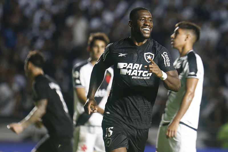 Bastos em Vasco x Botafogo pelo Campeonato Brasileiro no Estadio Sao Januario. 29 de Junho de 2024, Rio de Janeiro, RJ, Brasil. Foto: Vitor Silva/Botafogo.