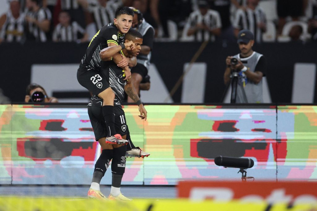 Junior Santos. Botafogo x Vasco pelo Campeonato Brasileiro no Estadio Nilton Santos. 05 de Novembro de 2024, Rio de Janeiro, RJ, Brasil. Foto: Vitor Silva/Botafogo.