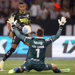 Junior Santos. Botafogo x Vasco pelo Campeonato Brasileiro no Estadio Nilton Santos. 05 de Novembro de 2024, Rio de Janeiro, RJ, Brasil. Foto: Vitor Silva/Botafogo.