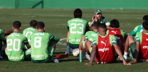 O técnico Abel Ferreira, da SE Palmeiras, durante treinamento, na Academia de Futebol. (Foto: Cesar Greco/Palmeiras/by Canon)