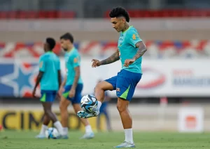 igor jesus Seleção Brasileira treina no estádio do Mangueirão em Belém nessa terça-feira 12-11