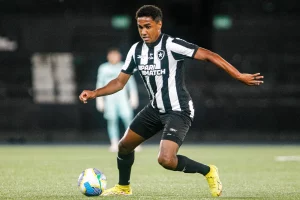 ARTHUR BARRETO/BOTAFOGO