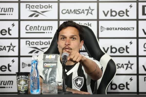artur do botafogo