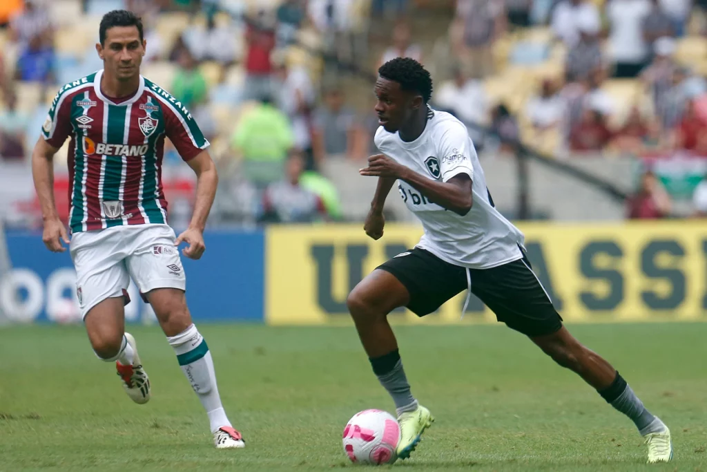 Jeffinho. Fluminense x Botafogo pelo Campeonato Brasileiro no Estadio Maracana. 23 de Outubro de 2022, Rio de Janeiro, RJ, Brasil. Foto: Vitor Silva/Botafogo.