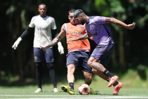 Halter e Barboza. Treino do Botafogo, Esoaco Lonier. 17 de Janeiro de 2025, Rio de Janeiro, RJ, Brasil. Foto: Vitor Silva/Botafogo.