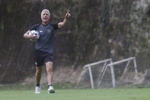 Luis Castro. Foto: Vítor Silva/Botafogo
