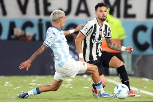 foto vitor silva racing botafogo alex telles