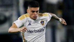 Gabriel Pec é cria do Vasco da Gama. Foto: Reproução/ Los Angeles Galaxy