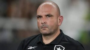 Leiria é demitido do Botafogo. Foto: Vitor Silva