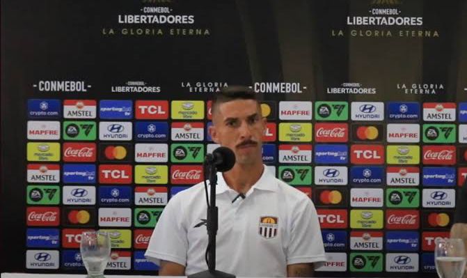 Diego Merino, técnico do Carabobo. Foto: Arquivo Pessoal