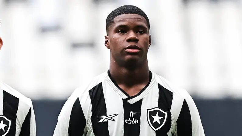 Botafogo encontra novo artilheiro: conheça Kadir de 18 anos - Meu Botafogo