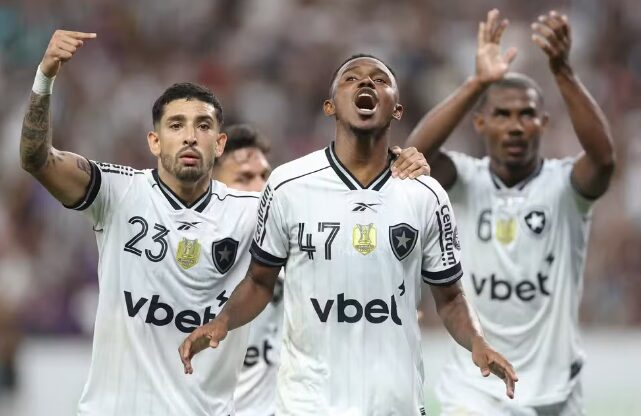 Jeffinho manda a real sobre o técnico do Botafogo; 
