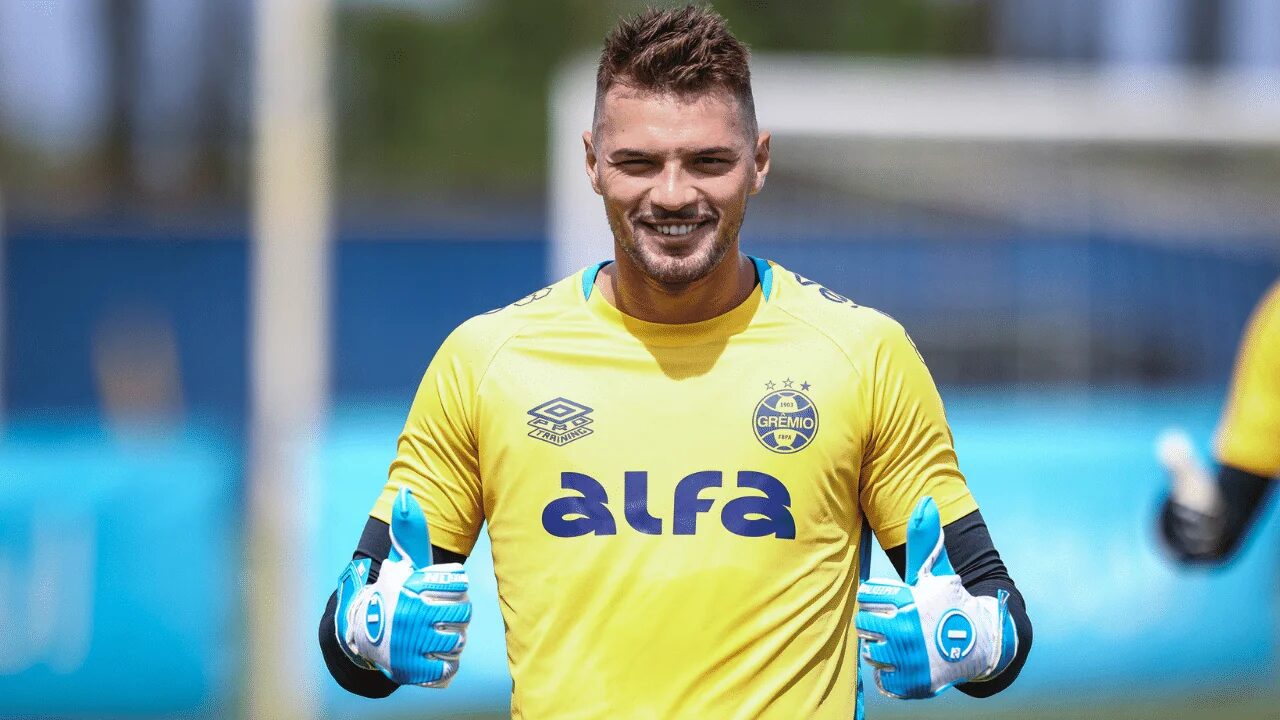 Botafogo Surpreende e Sonda Gabriel Grando para 2026. - Meu Botafogo