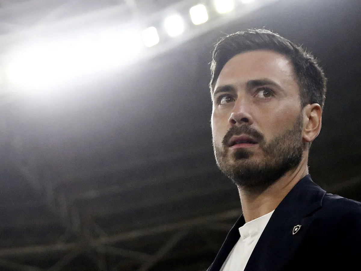 Vai deixar o Botafogo? Davide Ancelotti tem futuro encaminhado às vésperas de jogo contra o Sport - Meu Botafogo