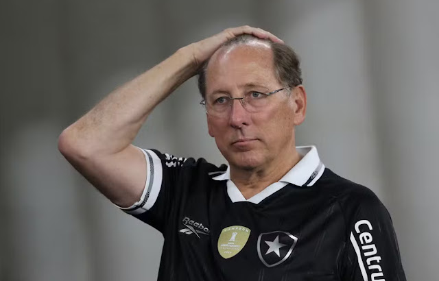 Mais longe do Botafogo: Clube árabe faz proposta e se aproxima de zagueiro - Meu Botafogo