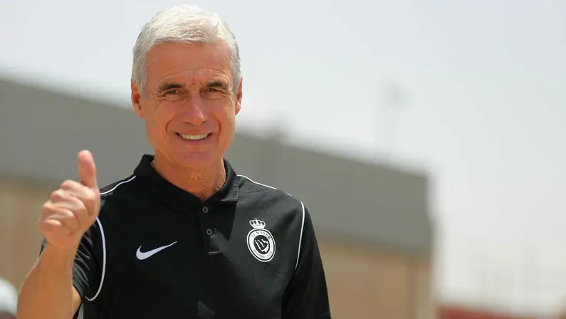 luis-castro-scaled-e1727771005723