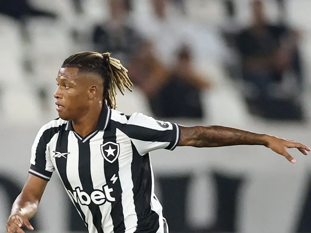 Além de Danilo, Flamengo pode intensificar conversas por outra estrela do Botafogo; saiba detalhes - Meu Botafogo