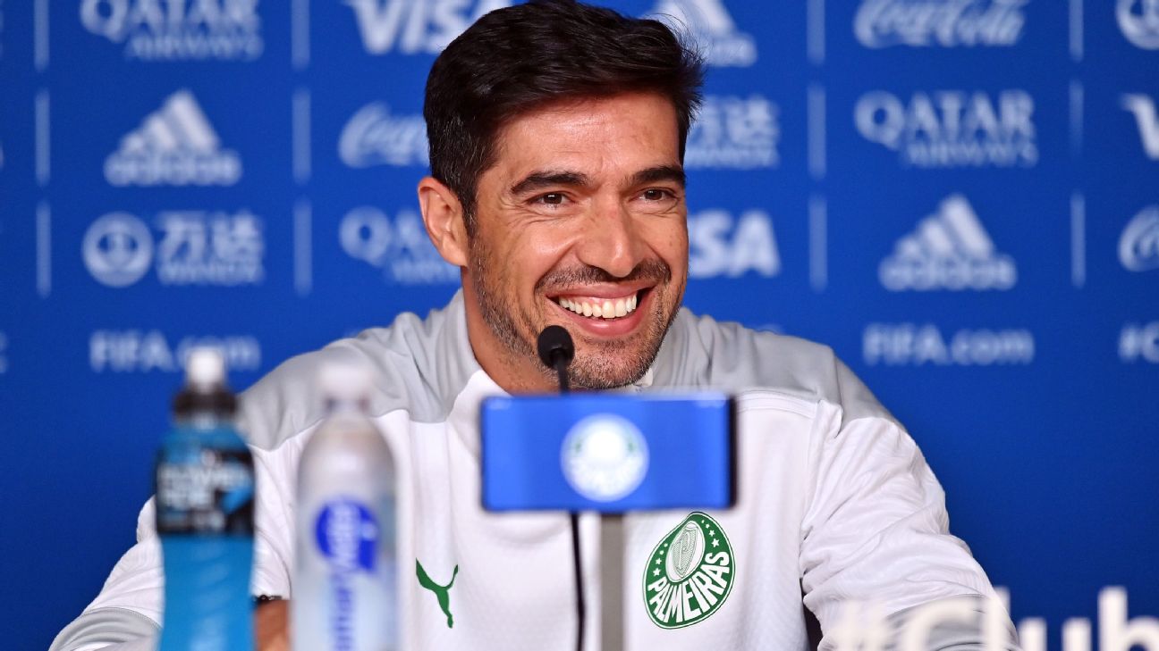 Palmeiras 'cobre' proposta do Flamengo e dá passo importante para contratar Danilo; entenda o cenário - Meu Botafogo