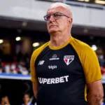 Defensor vira alvo do Botafogo e do São Paulo, de Dorival Júnior. Foto: Fernando Torres/AGIF